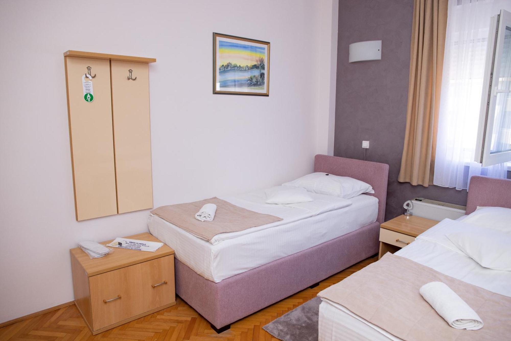 Motel New Sanatron Bosanski Novi Εξωτερικό φωτογραφία