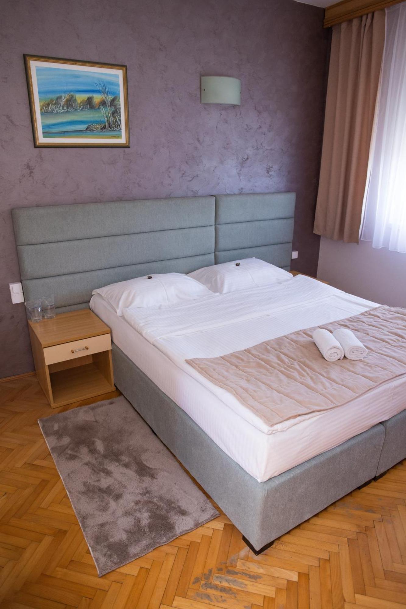 Motel New Sanatron Bosanski Novi Εξωτερικό φωτογραφία