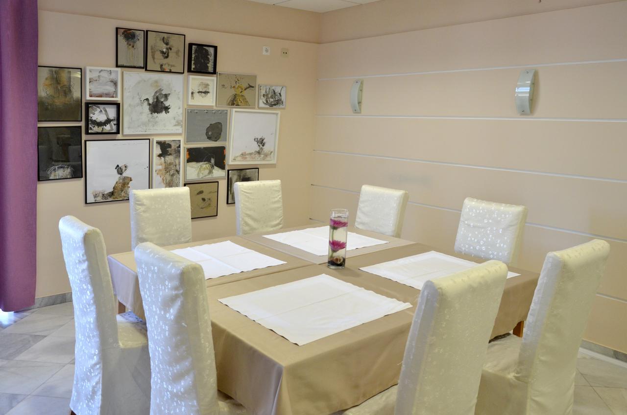 Motel New Sanatron Bosanski Novi Εξωτερικό φωτογραφία